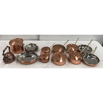 Collection of Korean Benjamin and Medwin Incorporated Cookware