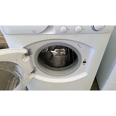 Ariston AVXL105 7.0kg Front Loader Washing Machine