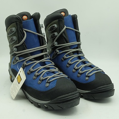 US 11 Merrell Expedition Royal Blue Snow Boots