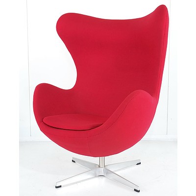 Replica Arne Jacobsen Egg Chair with Swivel Base