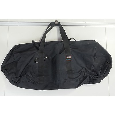 Large Blackhawk Travel or Gear Duffel Bag RRP $90.99 and Large Pine Creek Duffel Bag