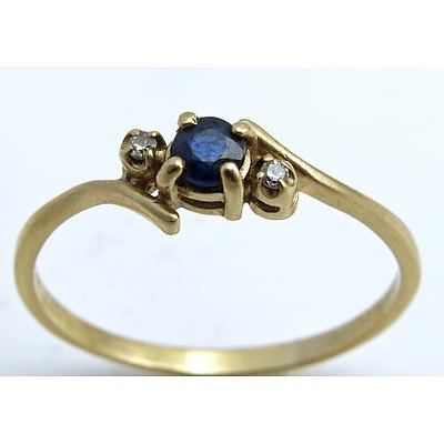 Vintage 9ct Gold Sapphire & Diamond Ring