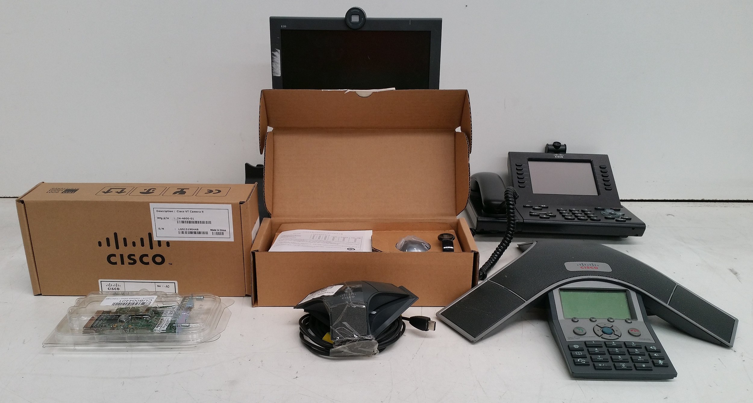 Bulk Lot of Assorted Cisco TeleConferencing - Lot 1092048 | ALLBIDS