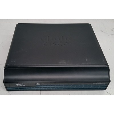 Cisco (CISCO1941/K9 V01) 1900 Series Integrated Services Router