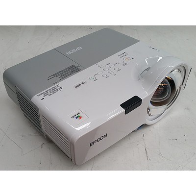 Epson (EB-410W) WXGA 3LCD Projector