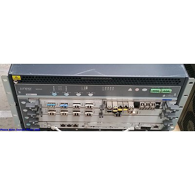 Juniper Networks (MX240) MX240 Networking Gigabit Router Chassis