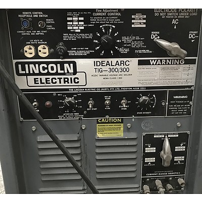 Lincoln Arc Welding Idealarc TIG-300/300 AC/DC Heavy Duty Arc Welder