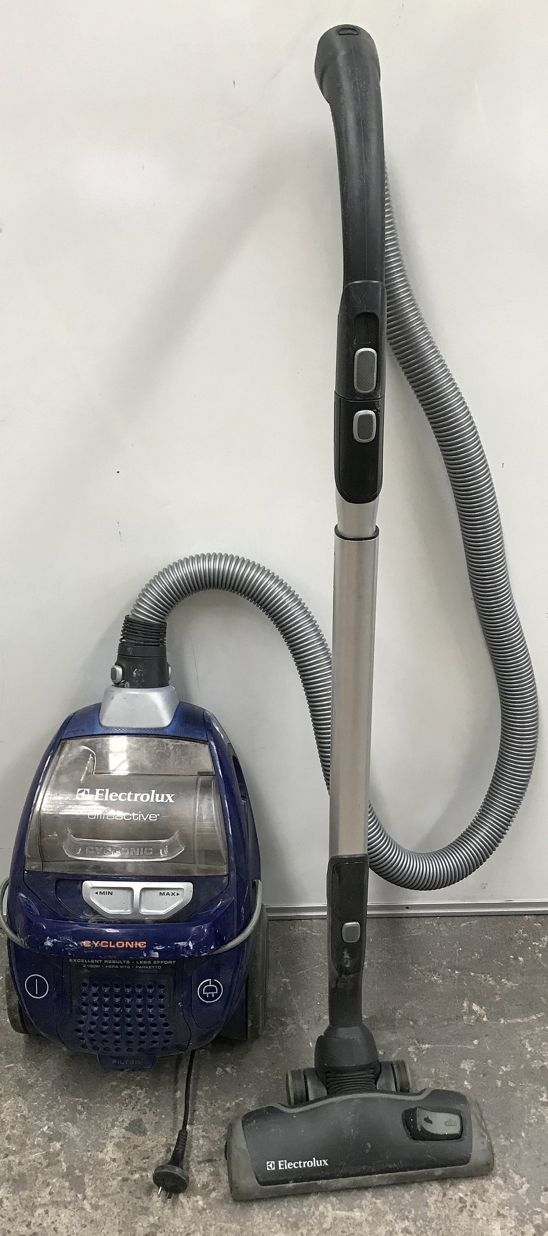 Electrolux Ultra Active Vacuum Lot 1116883 ALLBIDS
