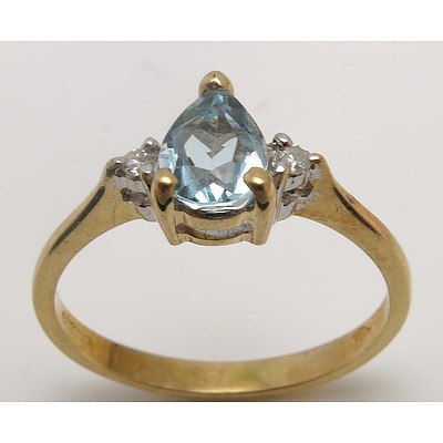14ct Gold Aquamarine & Diamond Ring