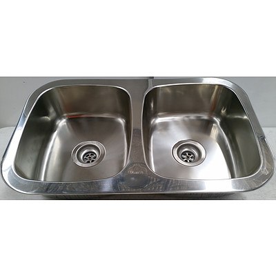 Oliveri Stainless Steel Double Bowl Undermount Sink - RRP $250.00 - New