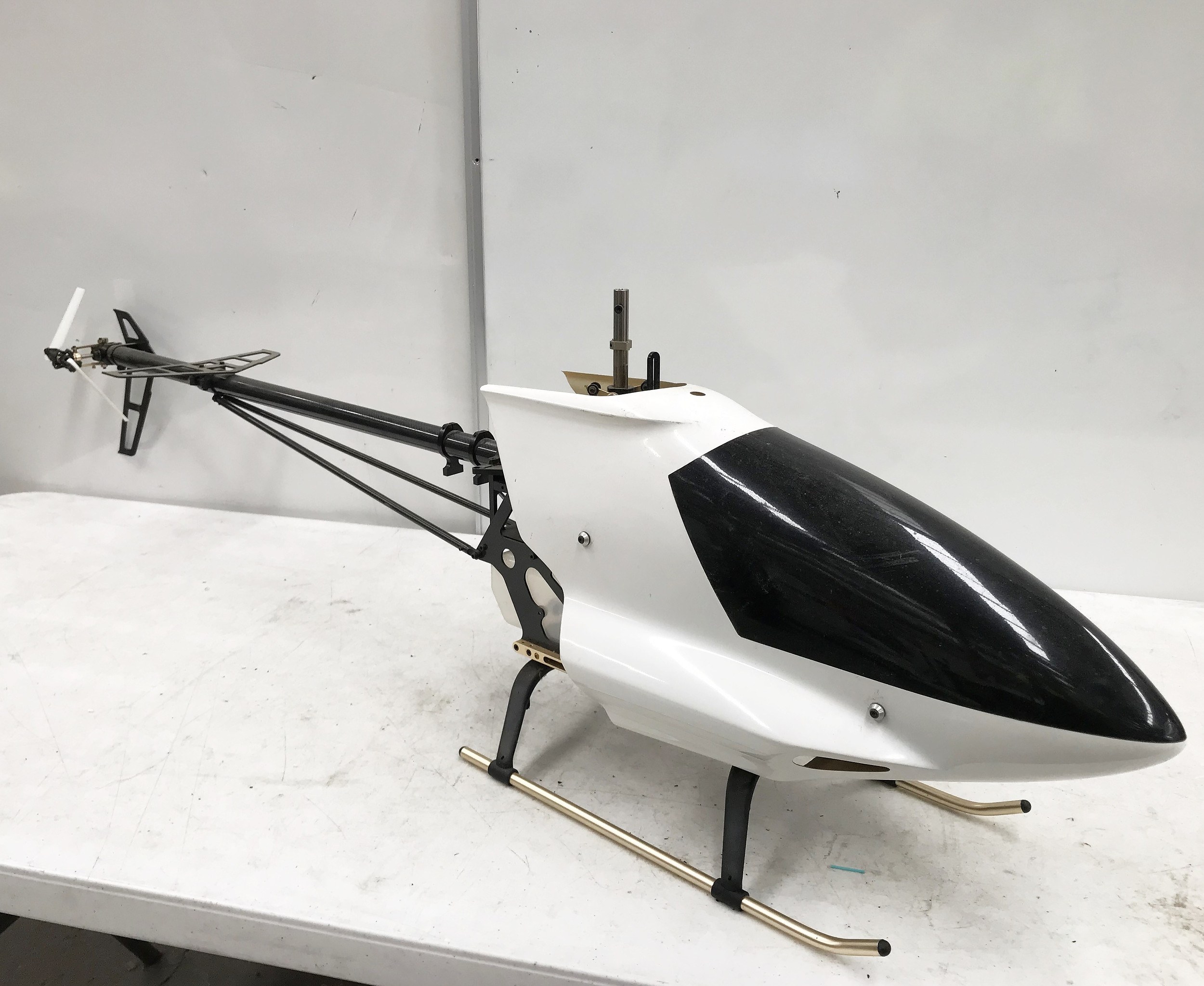 Large Metal Framed Nitro RC Helicopter Lot 1078994 ALLBIDS