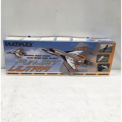 Multiplex FunJet Ultra RC Model Plane