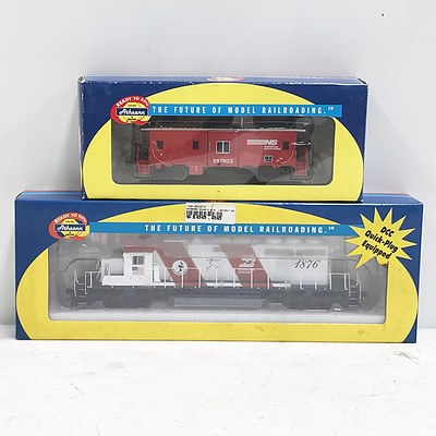 Two Athearn Model Locomotive and Carriage