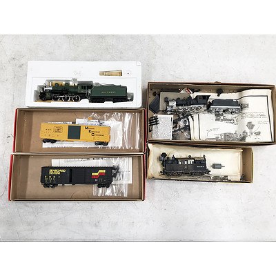 Lot of Five Locomotive and Carriage Models