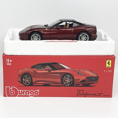 Burago Ferrari California T (Closed Top) 1/18 Scale Model Car