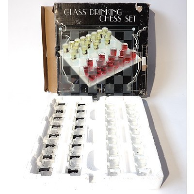 32 Piece Glass Drinking Chess Set