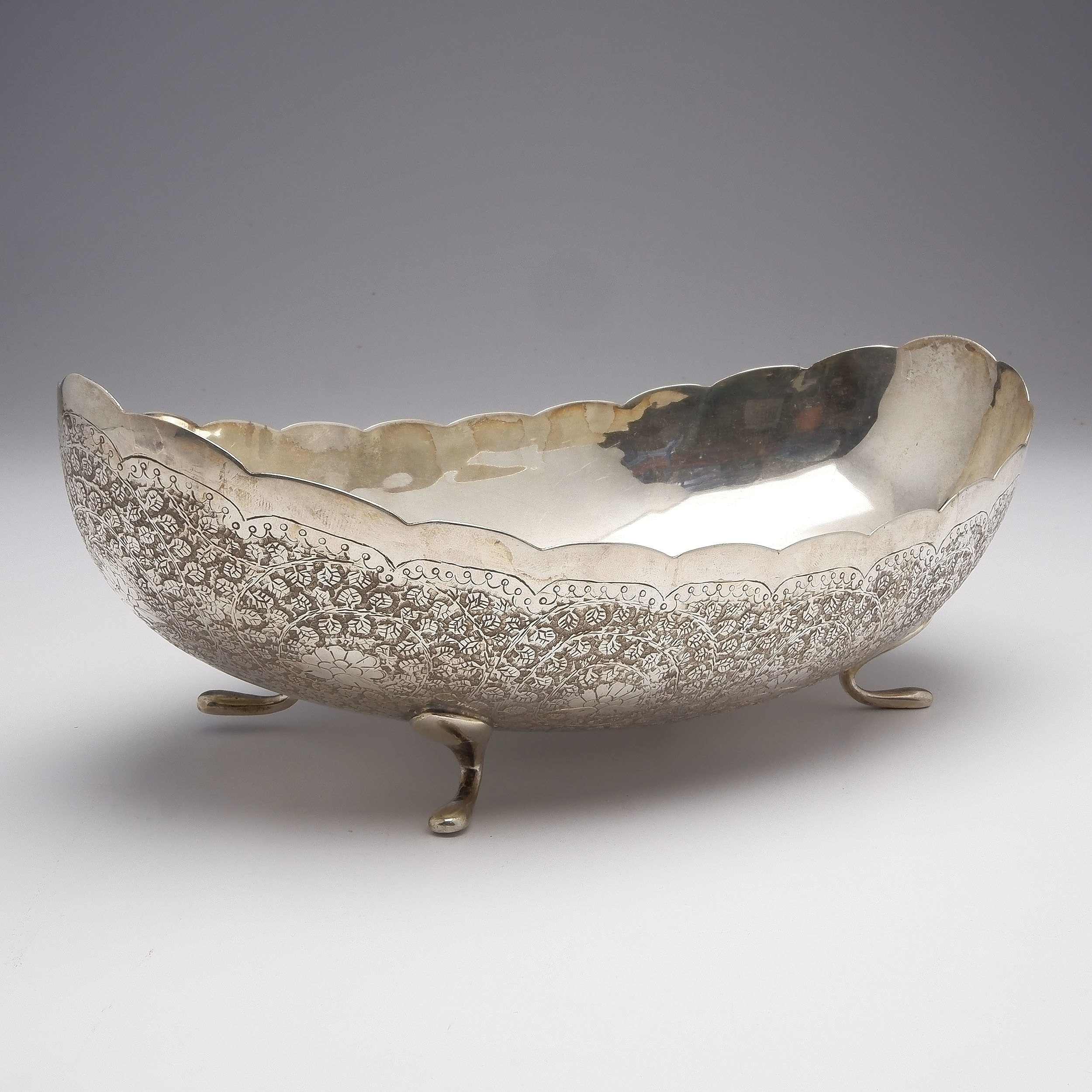 'Persian Engraved Silver Bowl 467g'