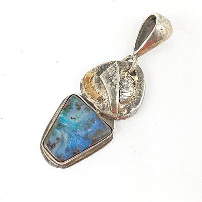 Sterling Silver Pendant with Cabochon of Boulder Opal and Silver and Gold Inlaid Decoration to the Top