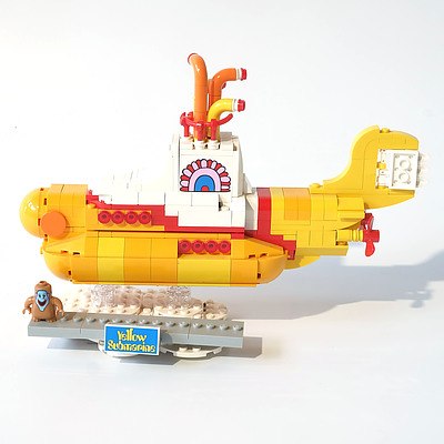 Beatles Lego Yellow Submarine