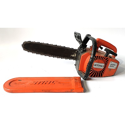 Stihl D15L Chainsaw, Has Compression, Untested