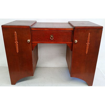 1940s Art Deco Style Silky Oak Bedroom Dresser