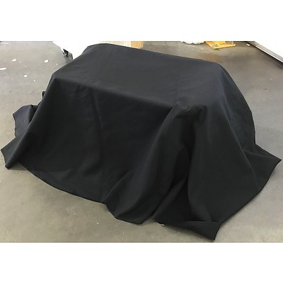 Approx 40 Black Round 3 Metre Tablecloths