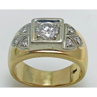 Impressive Diamond Ring: 18Ct Gold