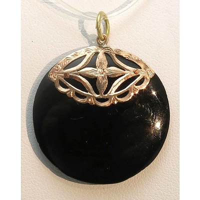 Jet Pendant, With 9Ct Gold (Tested) Pierced & Engraved Cap