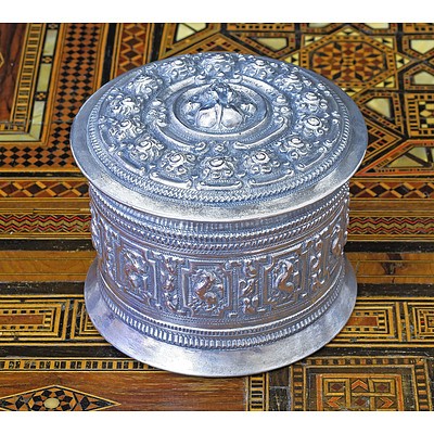 Burmese Heavily Repousse Silver Box, 420g