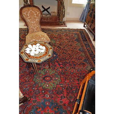 Fine Semi-Antique Persian Qashqai Carpet