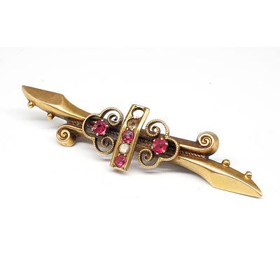 Antique Australian 15ct Yellow Gold Bar Brooch with Garnet Topped Doublet and Seed Pearl