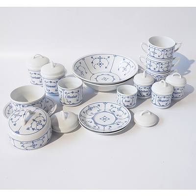 Fifteen Piece Jager Eisenberg Crockery Set, Including Spice Canisters and Salad Bowls