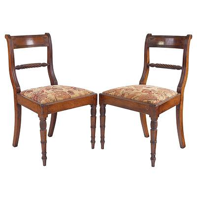 Set of Four Regency Mahogany Side Chairs with Rope Twist Splats and Tapestry Drop-in Seats, 19th Century