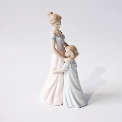 Porcelain Figurine by Leonardo Collection, 'Mother and Child'