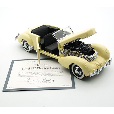 Franklin Mint 1:24 Diecast, 1937 Cord 813 Phaeton Coupe with COA