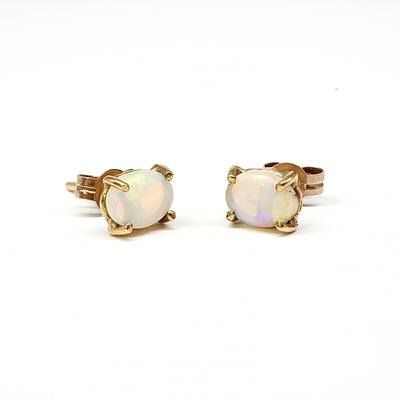 9ct Yellow Gold Stud Earrings With Oval Crystal Opal