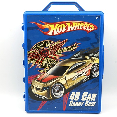 Hot Wheels Carry Case with 48 Hot Wheels, Matchbox and Other Cars