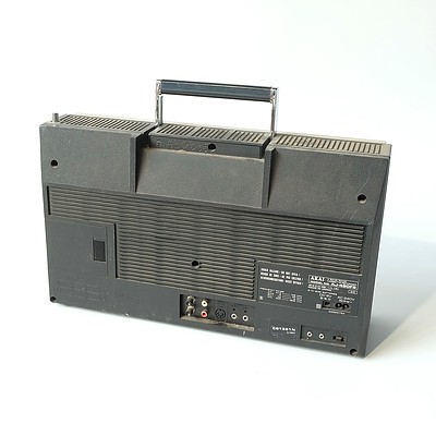 Akai AJ-490FS 4 Band Radio Cassette Recorder Player