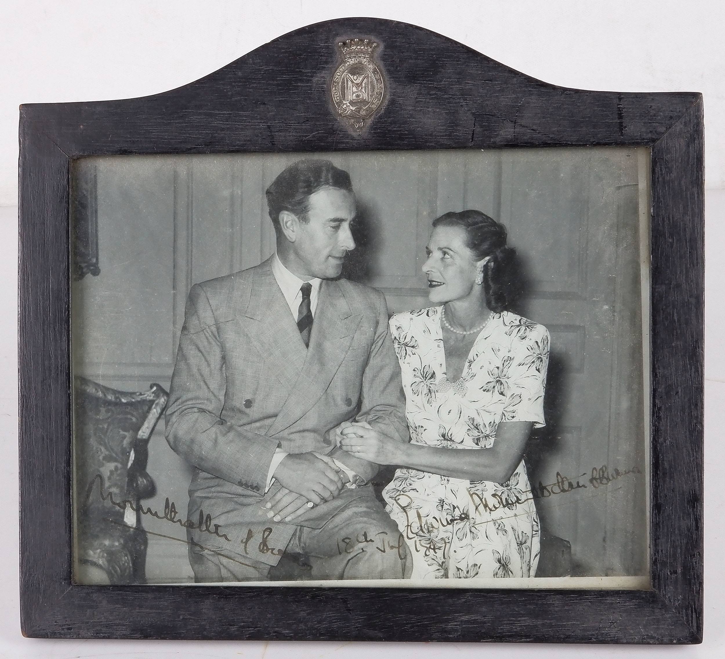'Crested Signed Engagement Photo of Louis Mountbatten, 1st Earl Mountbatten of Burma and Countess Edwina Ashley, Ebonized Frame Crested with Mountabatten Arms'