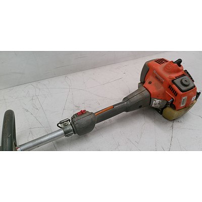 Husqvarna 323LD Hedge Trimmer with Extension Arm