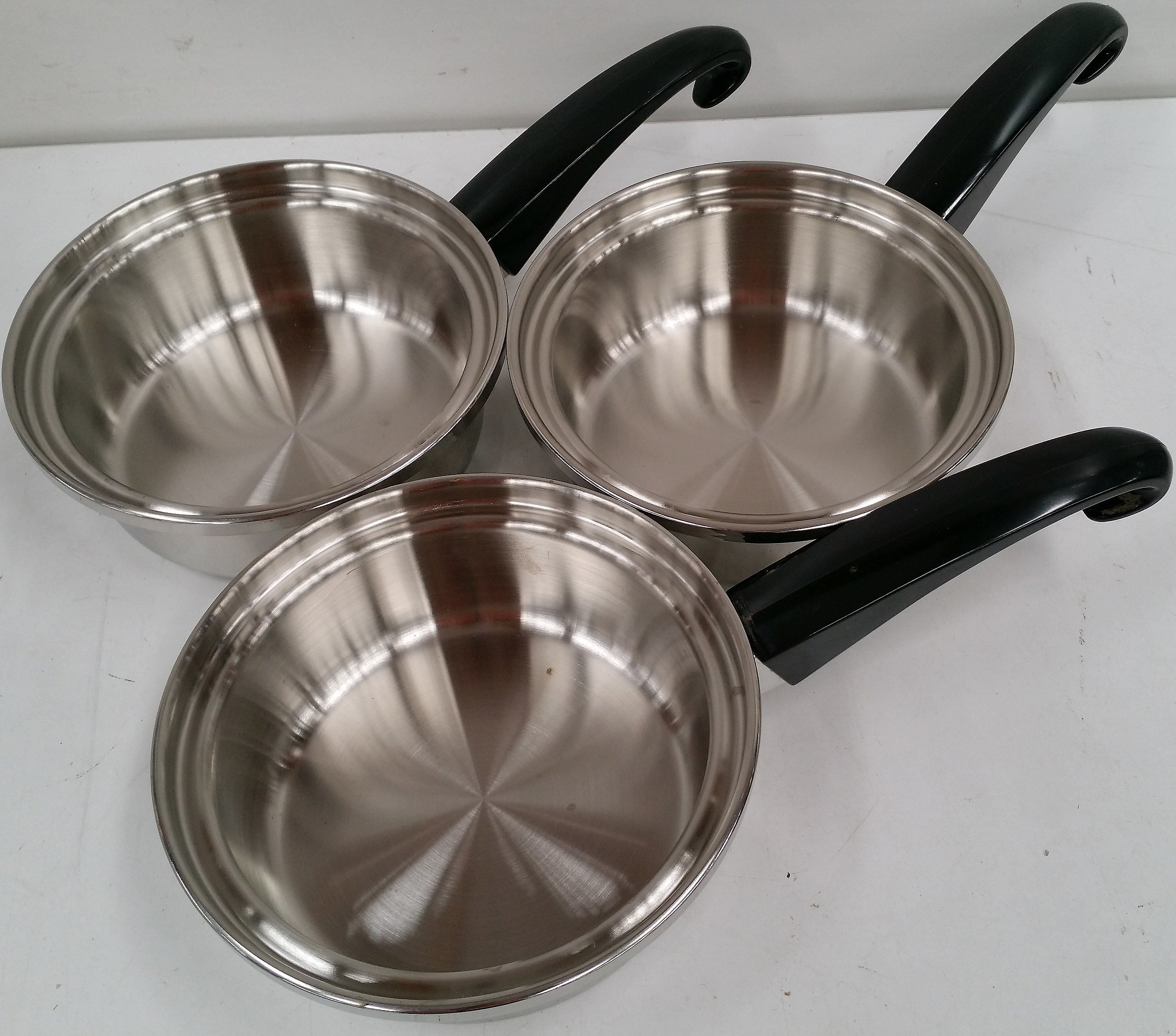 18cm Stainless Steel Saucepans Lot 1106600 ALLBIDS 18cm Stainless Steel Saucepans Lot 1106600 ALLBIDS