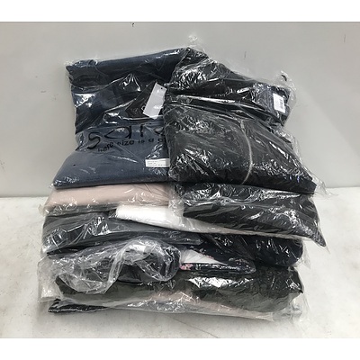 Large Group of Brand New Ladies Clothes Size 26/4XL Including a Velvet Bomber Jacket, Tops, Nightdresses, Poncho, Tunic, Woolen Pants and More