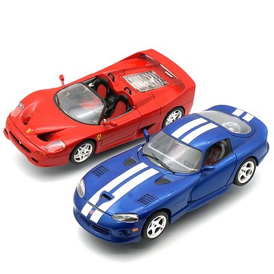Burago 1:18 Ferrari F50 and Burago 1:18 Dodge Viper GTS Coupe