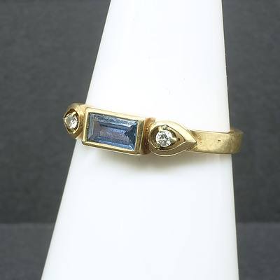 9ct Yellow Gold with One Purple and Two White Stones