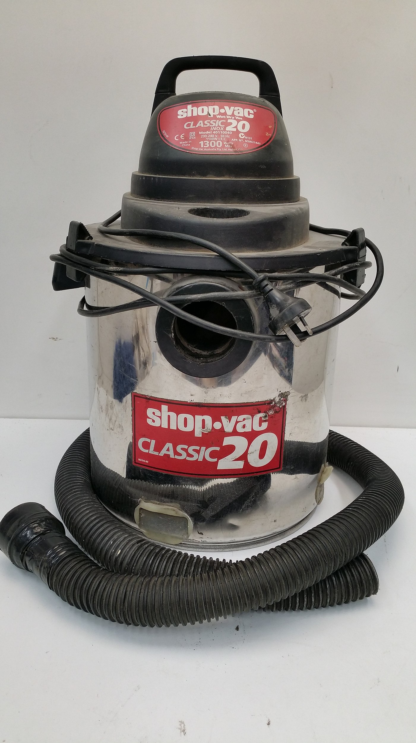 Inox Classic 20 Wet/Dry Shop Vac Lot 1083063 ALLBIDS
