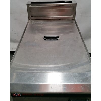 Blue Seal Vee Ray 450mm Stainless Steel Gas Deep Fryer