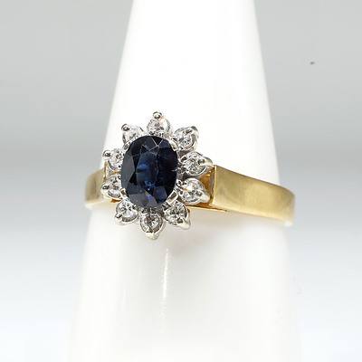 18ct Yellow and White Gold Australian Sapphire Ring Surrounded by Ten Single Cut Diamonds each 0.01ct