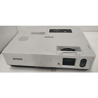 EPSON EMP-1810 XGA 3LCD Projector