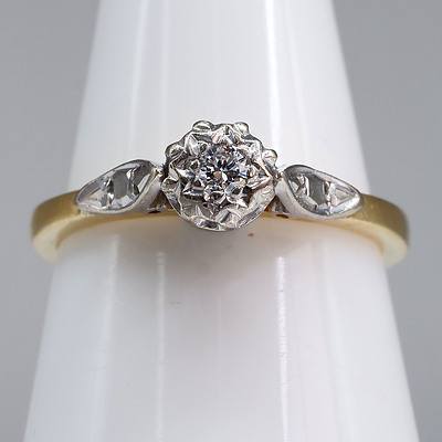 18ct Yellow and White Gold Diamond and Solitaire Ring