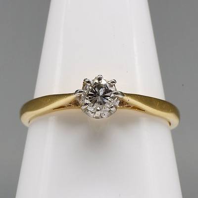 18ct Yellow and White Gold Diamond Solitaire Ring, Diamond 0.30ct (I/J I1)